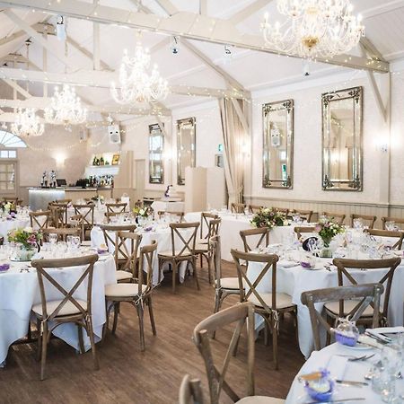 Ravenwood Hall Hotel Bury St. Edmunds Εξωτερικό φωτογραφία