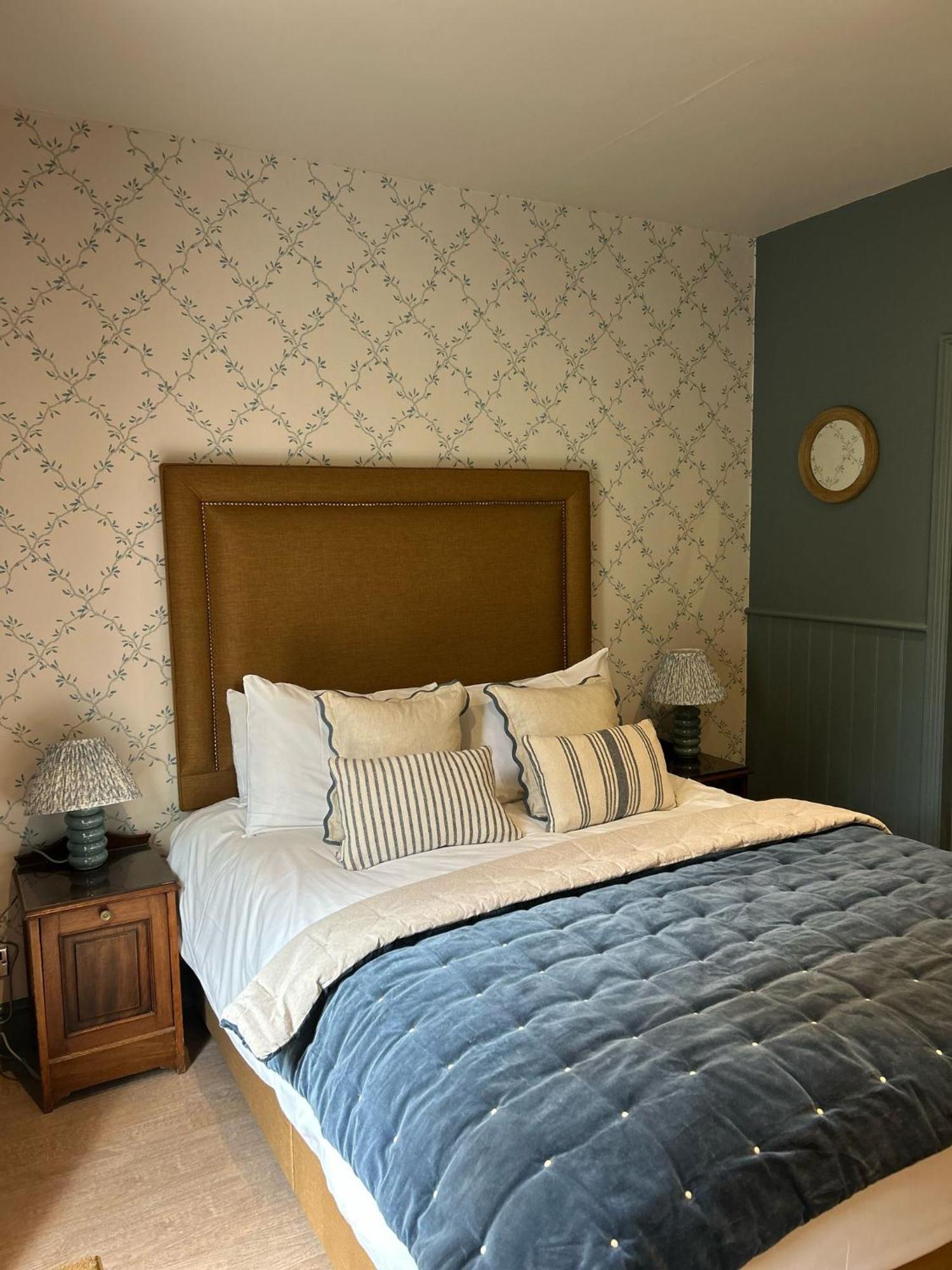 Ravenwood Hall Hotel Bury St. Edmunds Εξωτερικό φωτογραφία