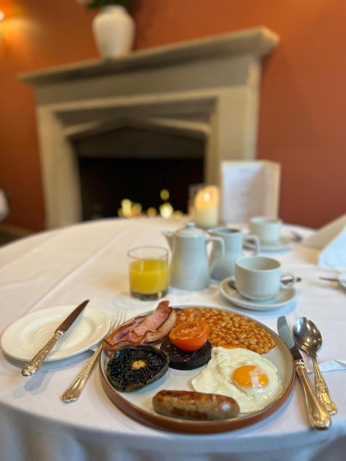 Ravenwood Hall Hotel Bury St. Edmunds Εξωτερικό φωτογραφία