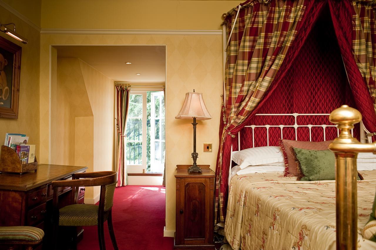 Ravenwood Hall Hotel Bury St. Edmunds Εξωτερικό φωτογραφία